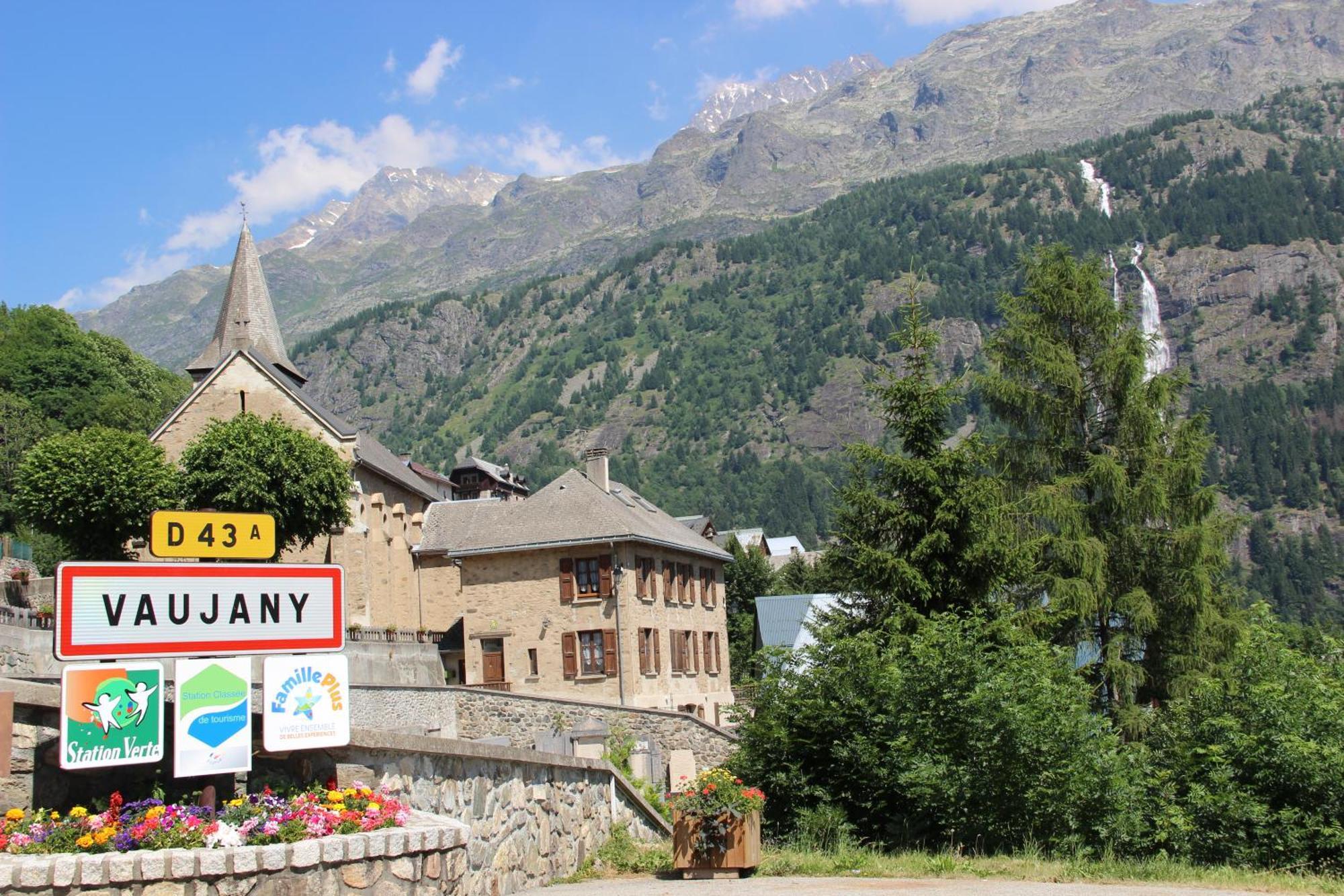 فوياني Chalet La Perle De L'Oisans - Appartements D'Exception المظهر الخارجي الصورة